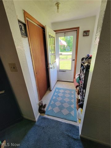 498 Walnut Street, Conneaut, OH 44030