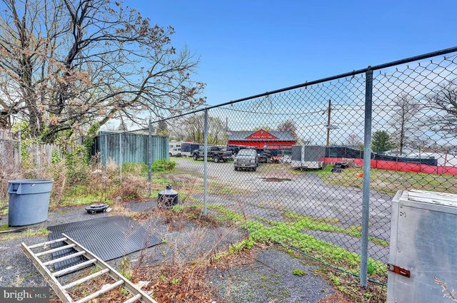 266 PARKWAY AVE, Trenton, NJ 08618