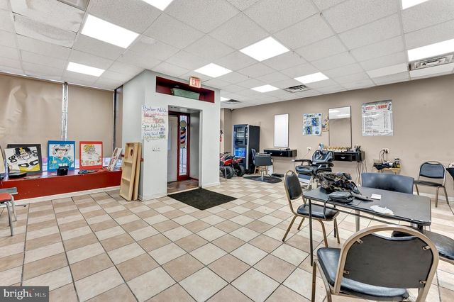 266 PARKWAY AVE, Trenton, NJ 08618