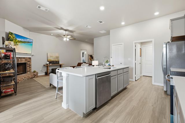 3205 Bryan Avenue, Wolfforth, TX 79382