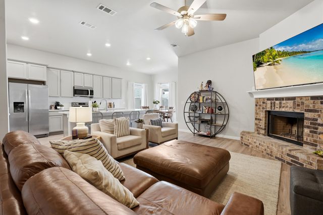 3205 Bryan Avenue, Wolfforth, TX 79382