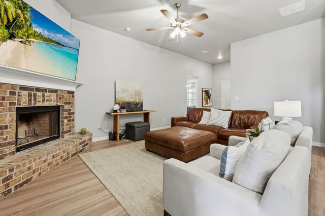 3205 Bryan Avenue, Wolfforth, TX 79382