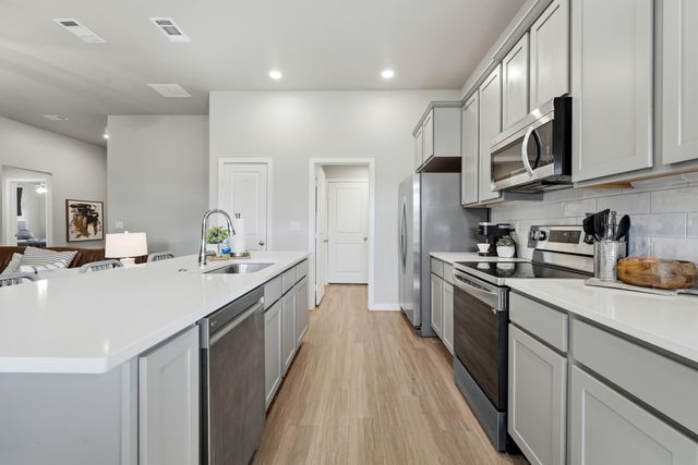 3205 Bryan Avenue, Wolfforth, TX 79382