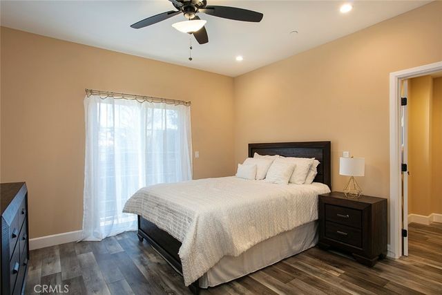 3236 Royal Oaks Drive 6, Thousand Oaks, CA 91362