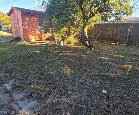 204 E Bougainvillea RD, Lehigh Acres, FL 33936