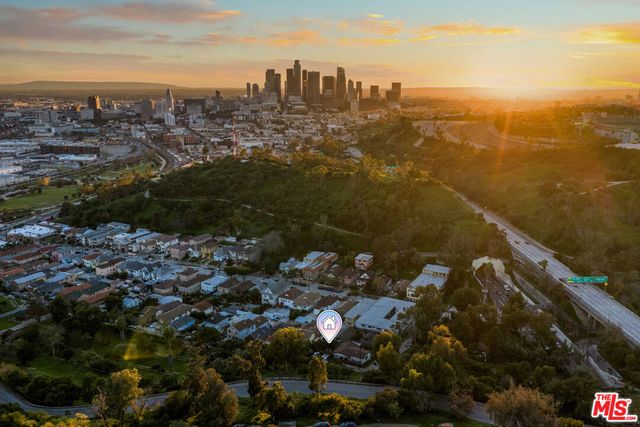 534 Casanova Street, Los Angeles, CA 90012