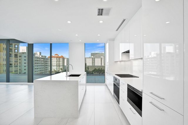 153 N Seabreeze 504-S, Fort Lauderdale, FL 33304