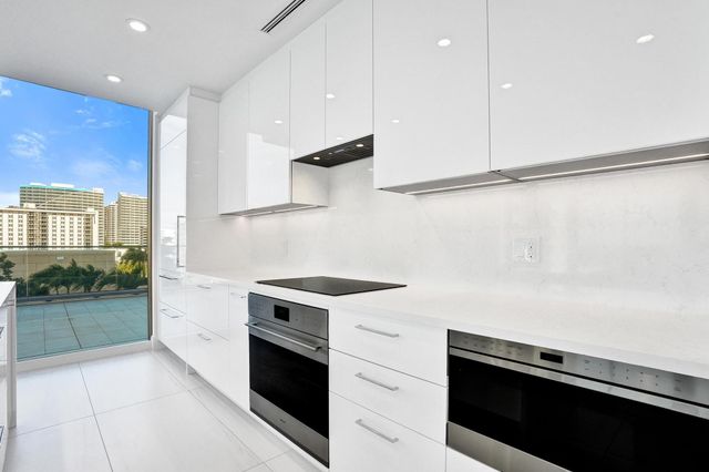 153 N Seabreeze 504-S, Fort Lauderdale, FL 33304