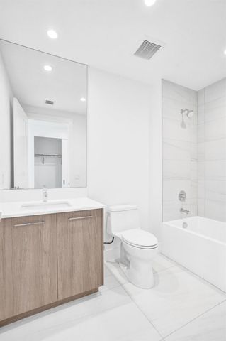 153 N Seabreeze 504-S, Fort Lauderdale, FL 33304