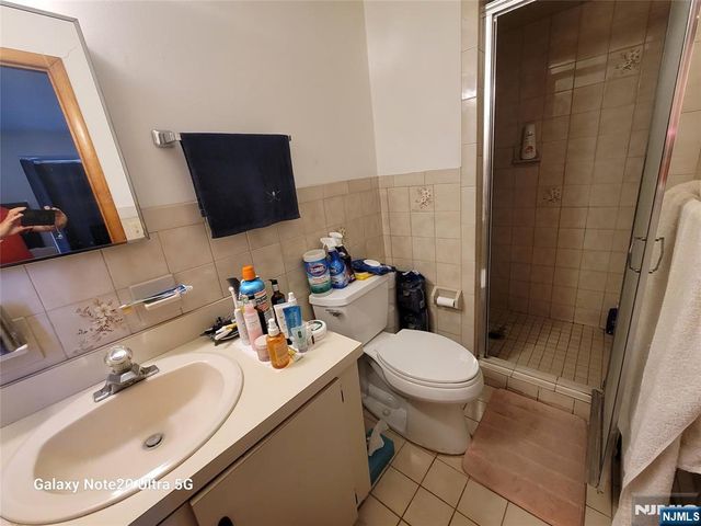 1643 Maple Street, Fort Lee, NJ 07024