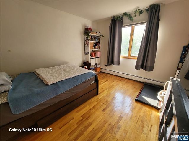 1643 Maple Street, Fort Lee, NJ 07024