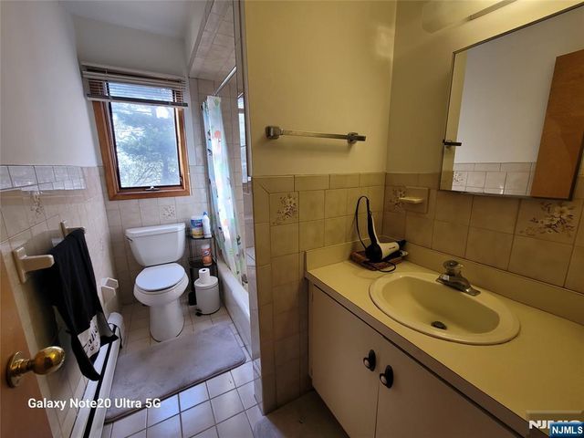 1643 Maple Street, Fort Lee, NJ 07024