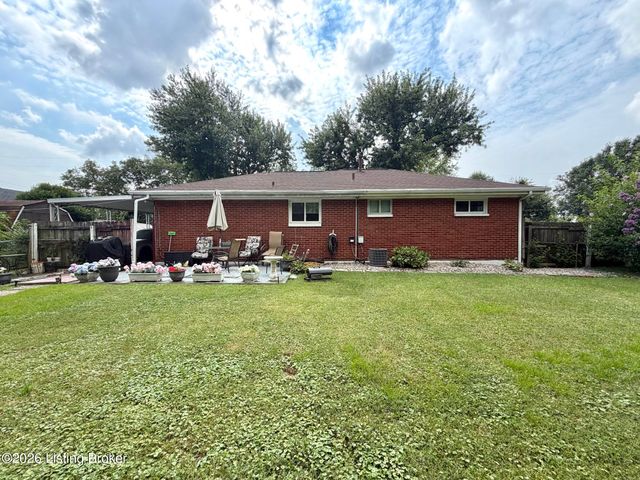 4445 Esther Ave, Louisville, KY 40216