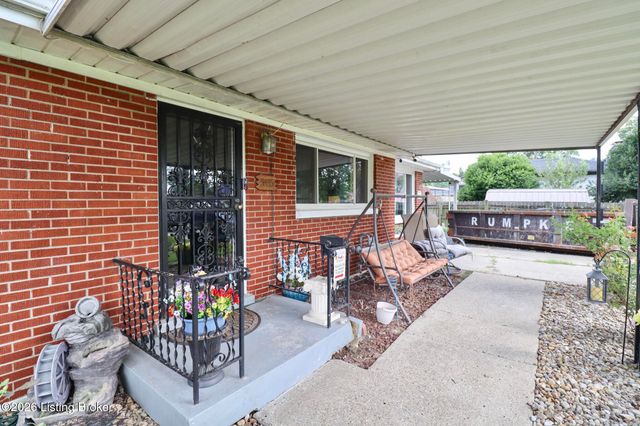 4445 Esther Ave, Louisville, KY 40216