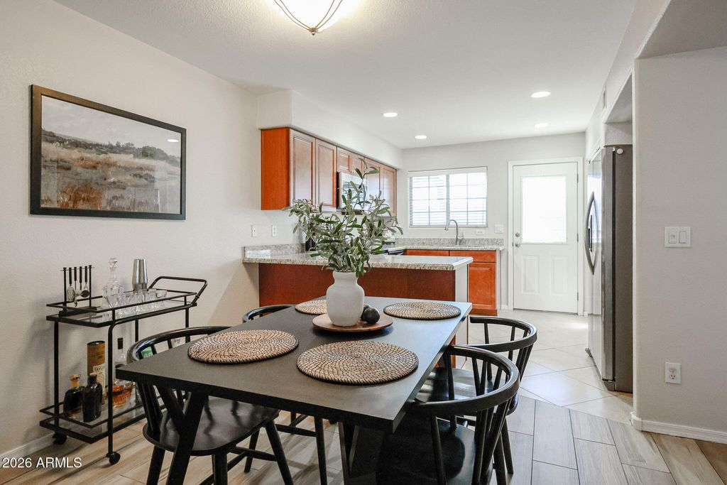 Image 14 of property listing at 860 N MCQUEEN Road 1145, Chandler, AZ 85225