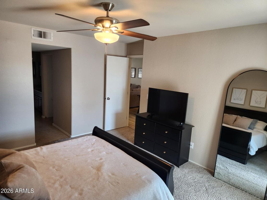 Image 21 of property listing at 860 N MCQUEEN Road 1145, Chandler, AZ 85225