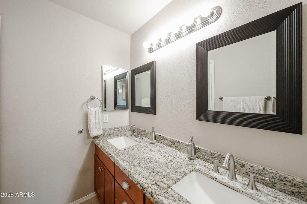 Image 25 of property listing at 860 N MCQUEEN Road 1145, Chandler, AZ 85225