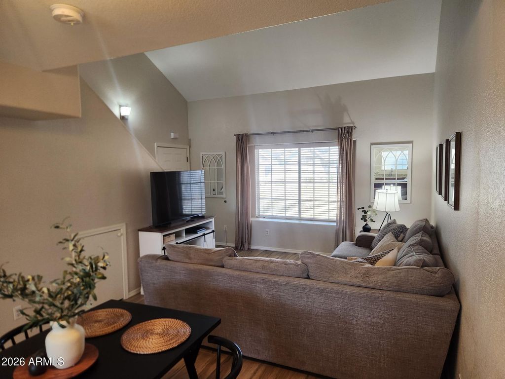 Image 5 of property listing at 860 N MCQUEEN Road 1145, Chandler, AZ 85225