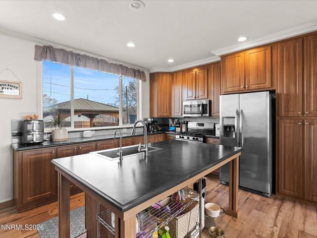 5400 Navajo Trail, Stagecoach, NV 89429