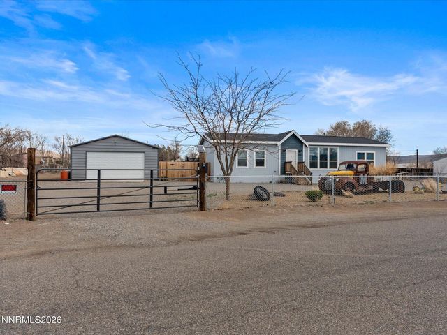 5400 Navajo Trail, Stagecoach, NV 89429