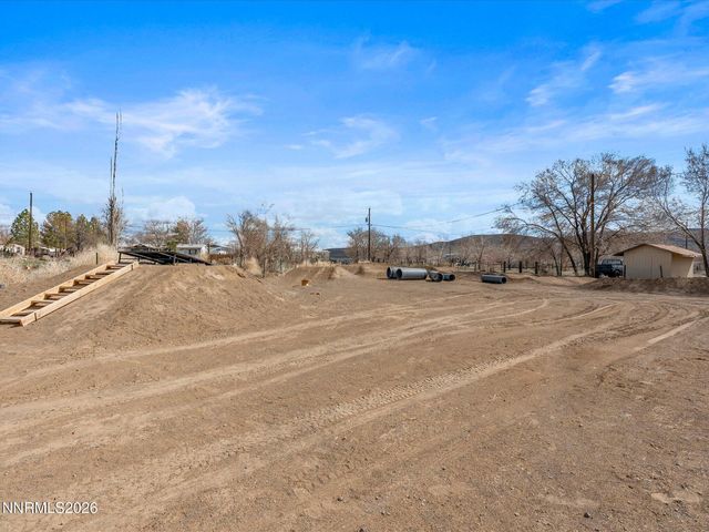 5400 Navajo Trail, Stagecoach, NV 89429