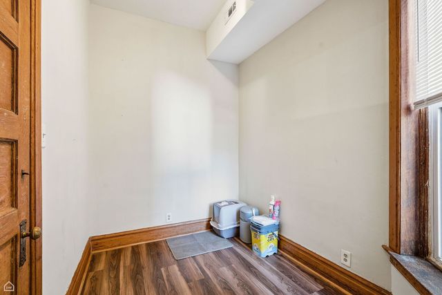 4736 S Prairie Avenue, Chicago, IL 60615