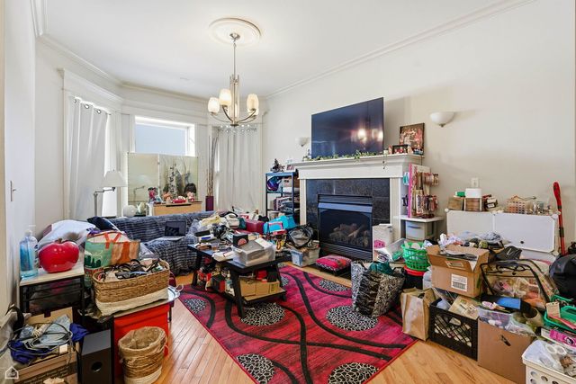 4736 S Prairie Avenue, Chicago, IL 60615