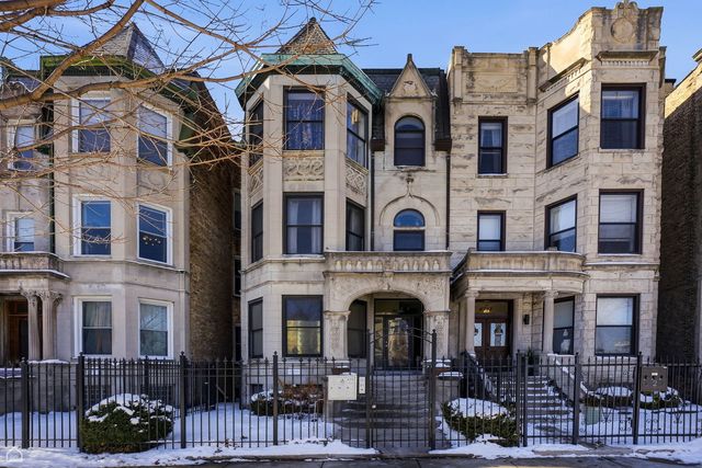 4736 S Prairie Avenue, Chicago, IL 60615