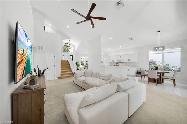 8864 Ventura WAY, Naples, FL 34109