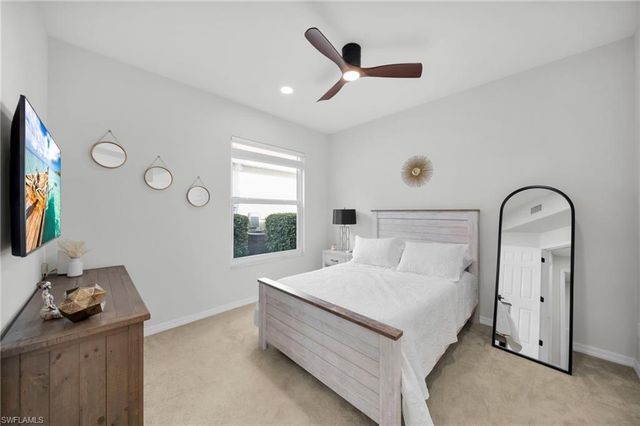 8864 Ventura WAY, Naples, FL 34109