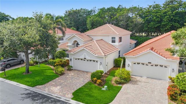 8864 Ventura WAY, Naples, FL 34109