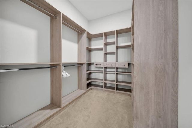 8864 Ventura WAY, Naples, FL 34109