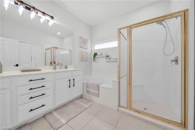 8864 Ventura WAY, Naples, FL 34109