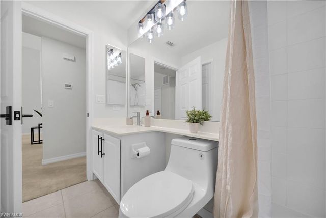 8864 Ventura WAY, Naples, FL 34109