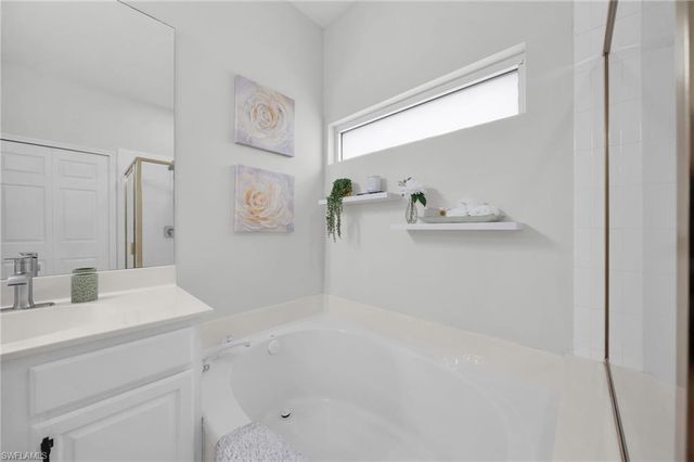 8864 Ventura WAY, Naples, FL 34109