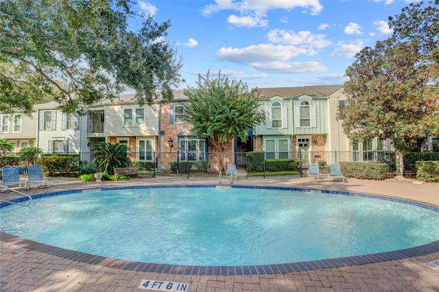 7433 Brompton Street, Houston, TX 77025