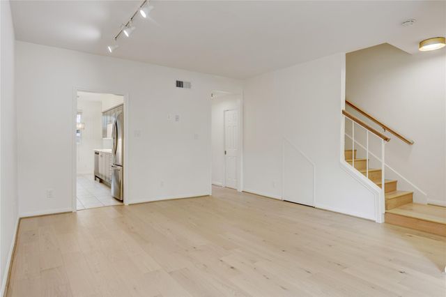 7433 Brompton Street, Houston, TX 77025