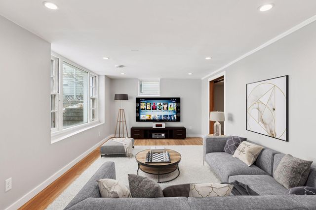 9015 Stanlen Road, Saint Louis Park, MN 55426