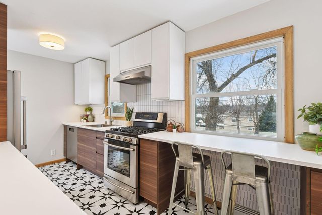 9015 Stanlen Road, Saint Louis Park, MN 55426