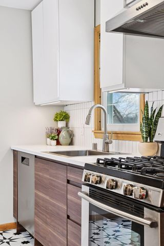 9015 Stanlen Road, Saint Louis Park, MN 55426