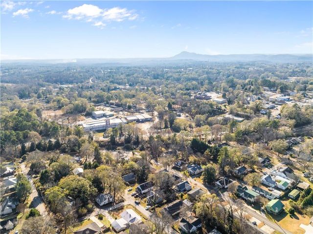 84 Park Street, Toccoa, GA 30577