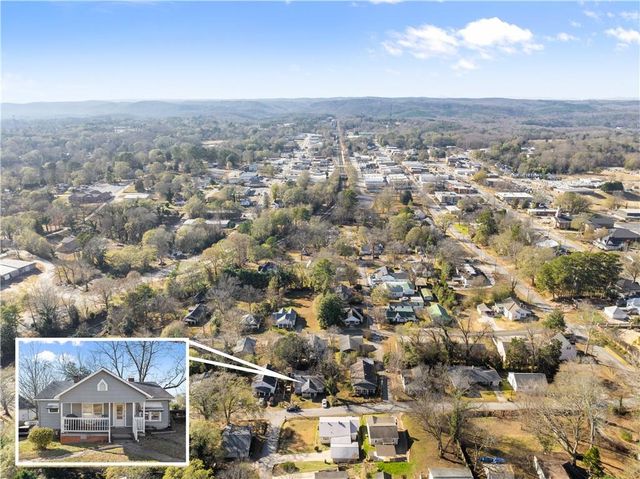 84 Park Street, Toccoa, GA 30577