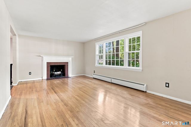 132 Laurel Street, South Windsor, CT 06074