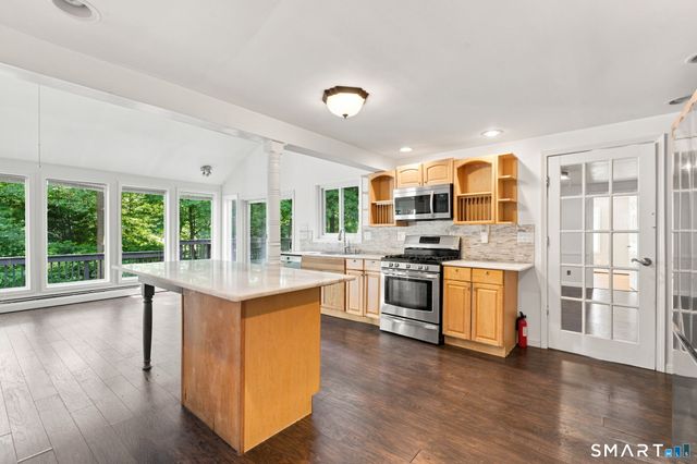 132 Laurel Street, South Windsor, CT 06074