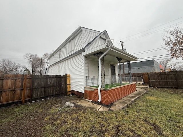 4053 Rose Avenue, Lyons, IL 60534