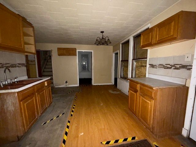 4053 Rose Avenue, Lyons, IL 60534