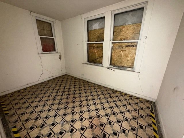 4053 Rose Avenue, Lyons, IL 60534