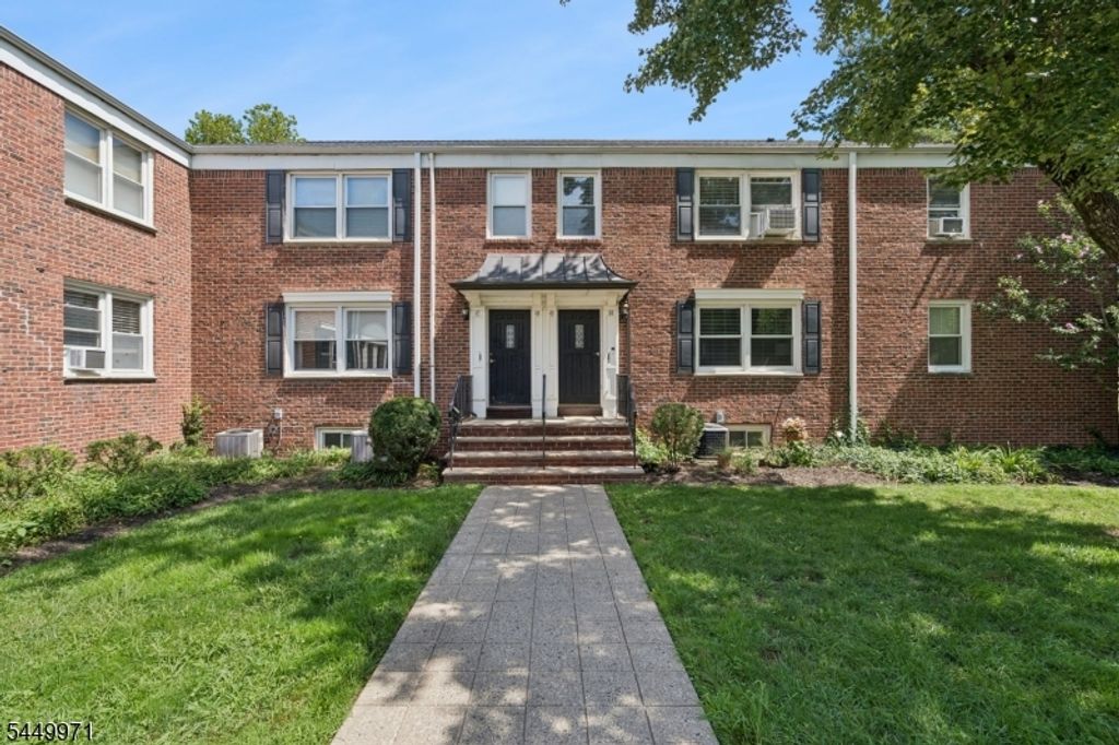 412 Morris Ave 50, Summit City, NJ 07901 — exterior