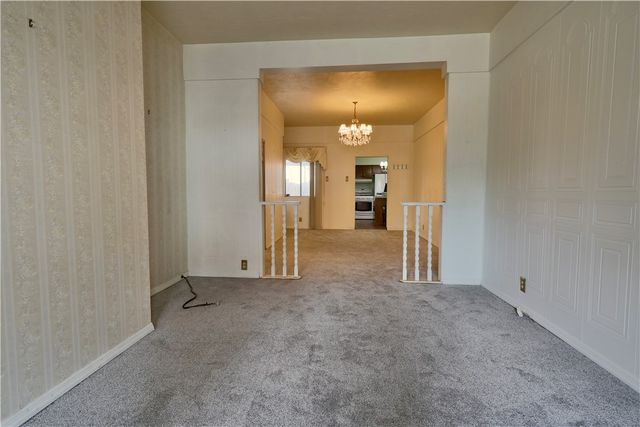 425 Pearl St, Bloomfield, PA 15224