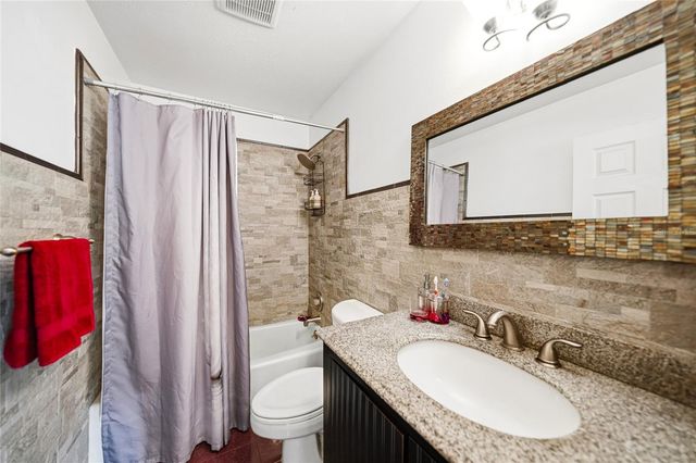 2631 FIESTA DRIVE, Venice, FL 34293